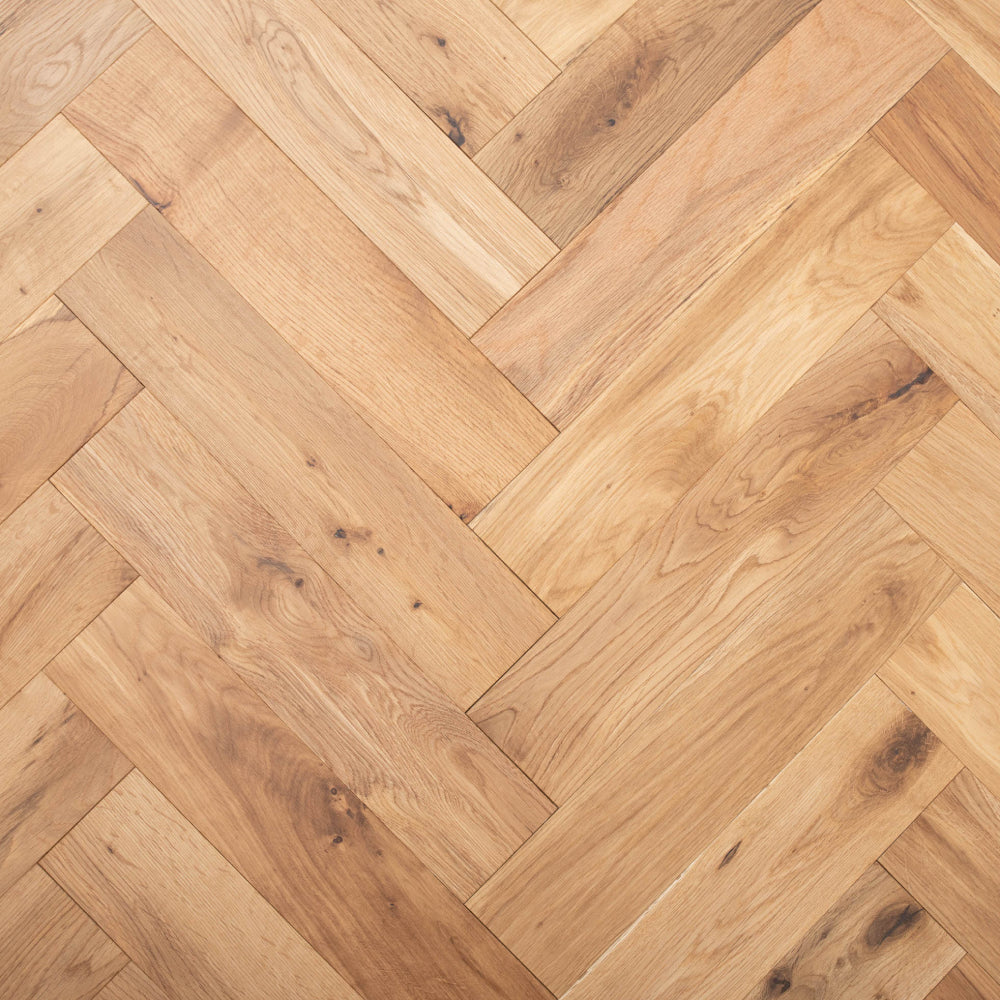 Lusso Verona Natural Smooth Lacquered Rustic Herringbone Solid Oak Flooring