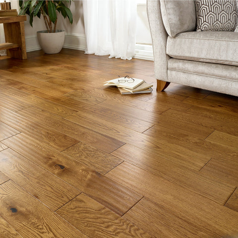 Lusso Sorrento Golden Handscraped Lacquered Engineered Oak 150mm