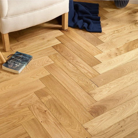 Lusso Carrara Luxe Natural Brushed & Oiled Oak Herringbone Engineered Wood Flooring