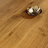 Lusso Uniqo Golden Brushed & Lacquered Engineered Oak Flooring